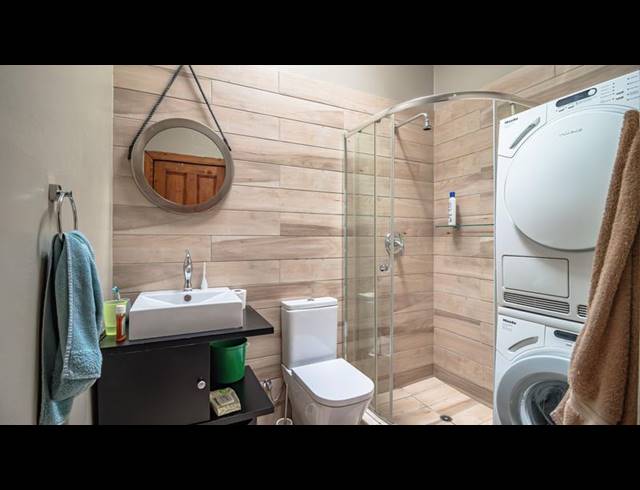 3 BEDROOM HOUSE FOR SALE IN KENSINGTON